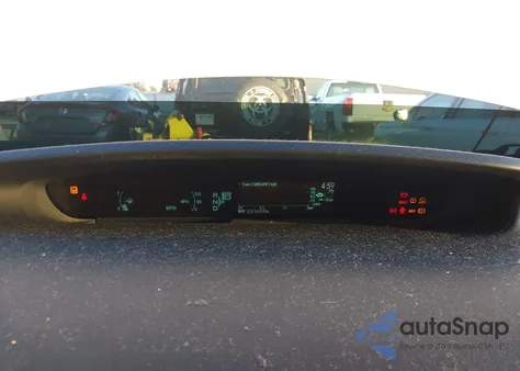 2014 Toyota Prius Three из США, поврежденный, VIN JTDKN3DU3E1757761